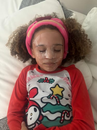 Customer photo review of Hydrating Hydrogel Facial Mask