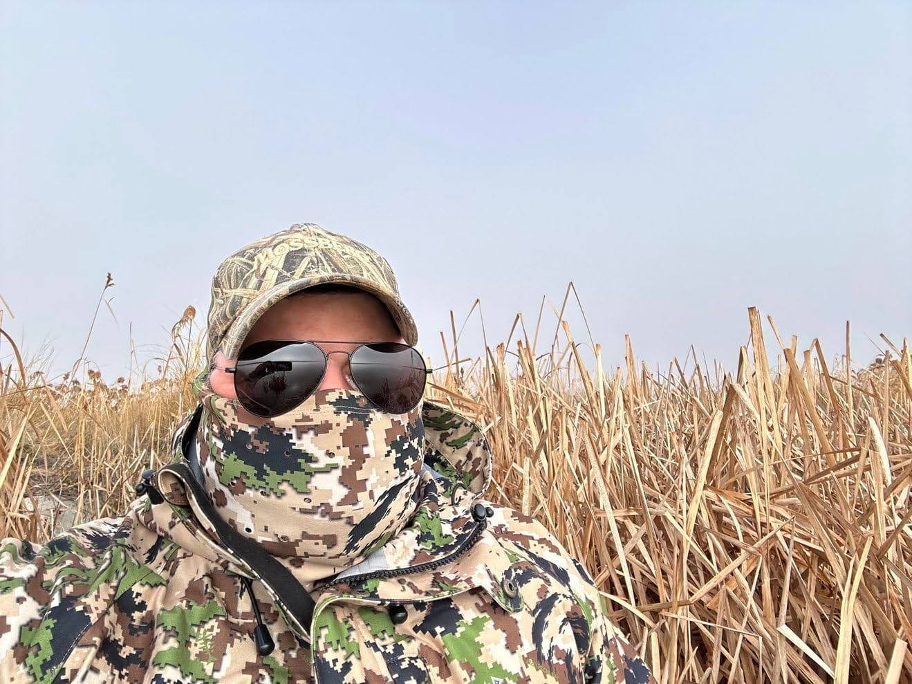 Customer photo review of Men’s Fleece Hoodie with Neck Gaiter FS18M