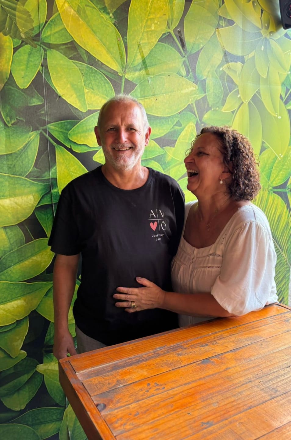 Customer photo review of Camiseta Personalizada AVÔ MINIMALISTA - Algodão 100%