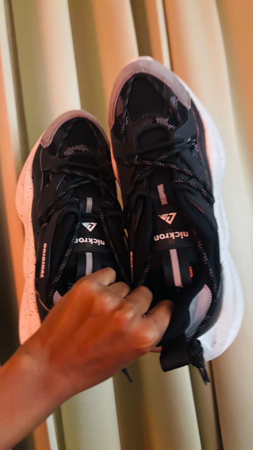 Customer photo review of Singalmaha Blackmate Pro Chunky Sole Designer Premium Sneakers