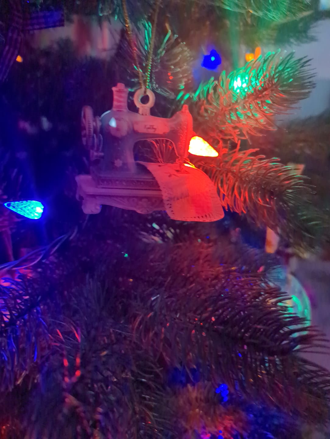 Customer photo review of Sewing Machine Quilter Personalized Christmas Acrylic Ornament - Seamstress Gift
