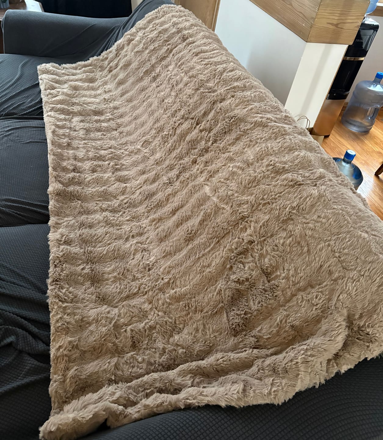 Customer photo review of Nordic Cozy Blanket