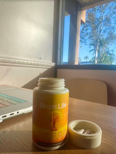 Customer photo review of Brain Life