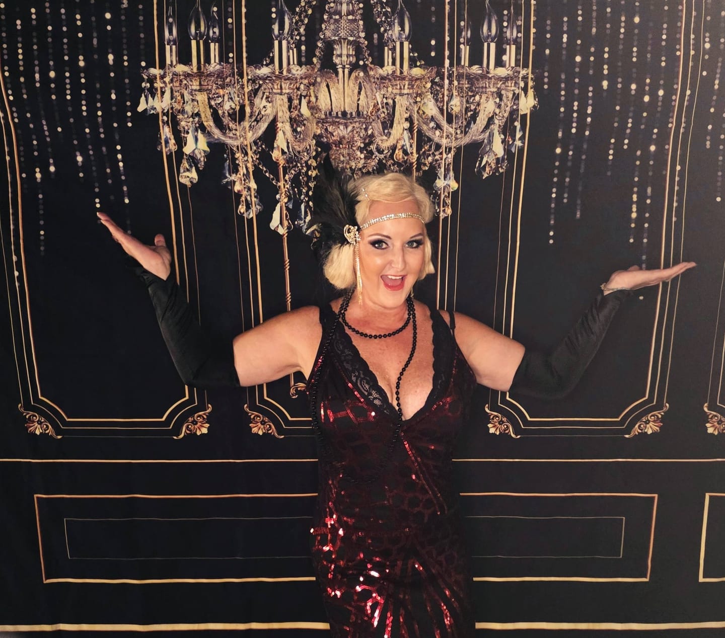 Customer photo review of 1920s Murder Mystery Game Kit