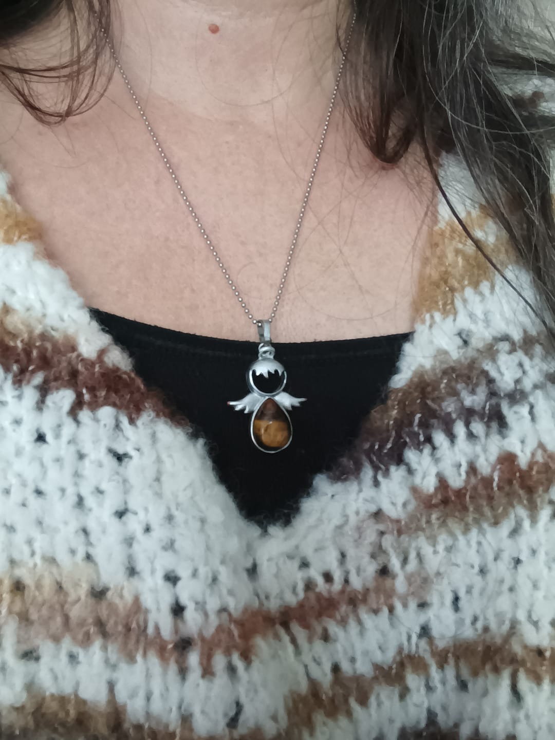 Customer photo review of Pendentif Petit Ange et sa Pierre Naturelle