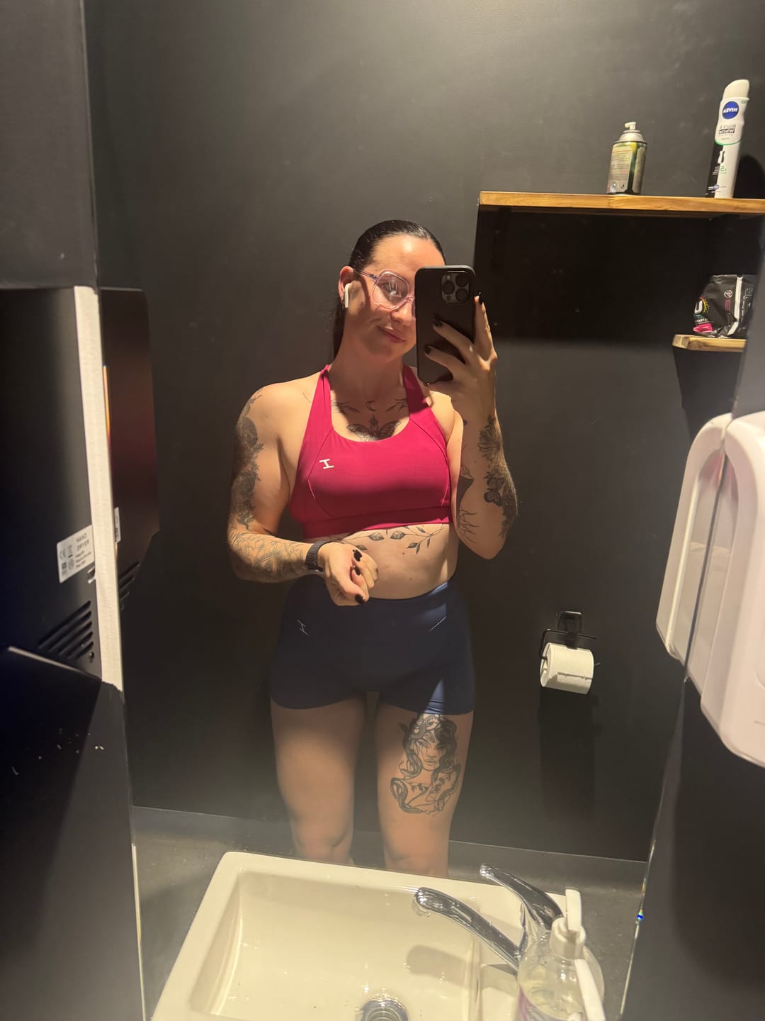 Customer photo review of ASCEND CROSSBACK SPORTS BRA - Ruby Pink