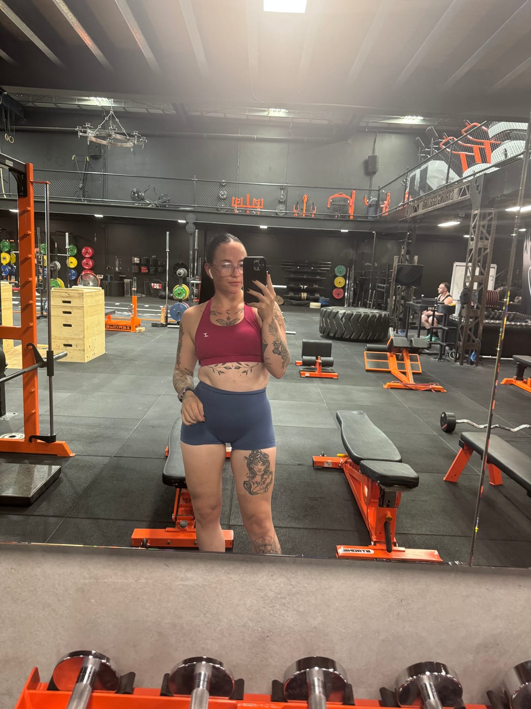 Customer photo review of ASCEND INVISIBLE SCRUNCH SHORTS - Steel Blue