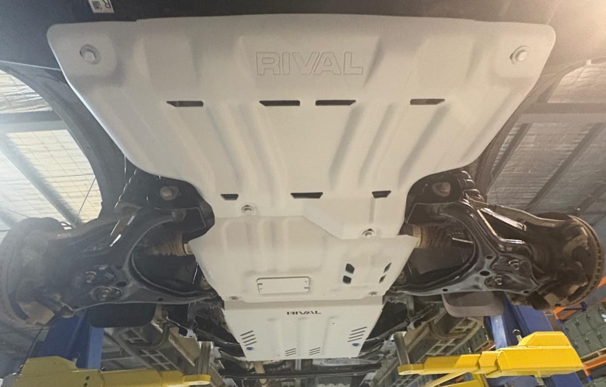 Customer photo review of Set of 3 Aluminum Bash Plates Ford Ranger Next Gen / Ford Everest Next Gen / Amarok (2023-Present)
