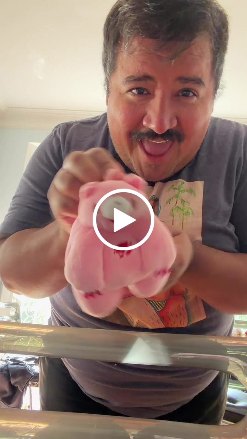 Customer video review of Mini Chubby Key Chain Gloomy - PreOrder - Ships in December