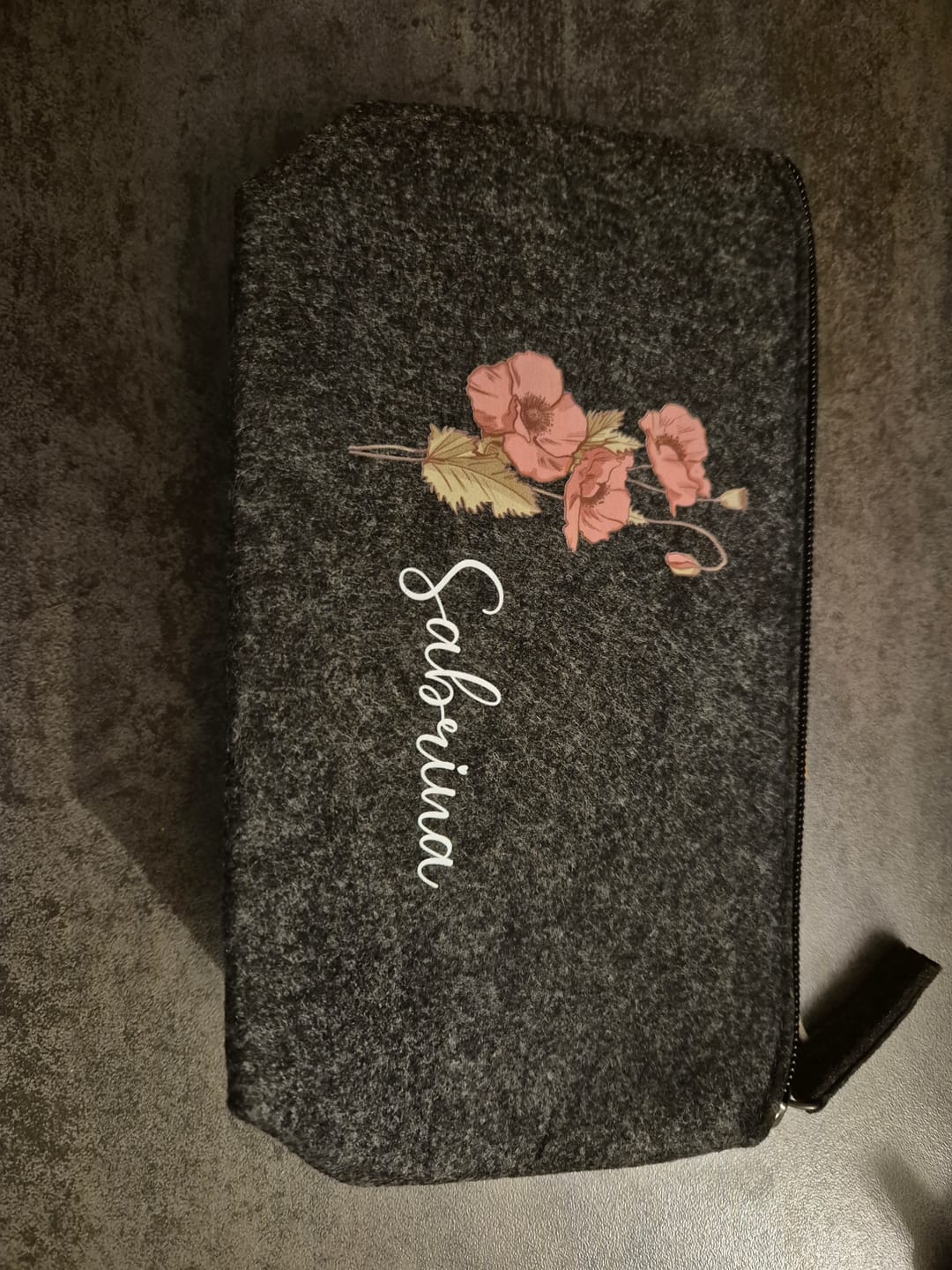 Customer photo review of Deine Blume - Individuelle Kosmetiktasche Filz