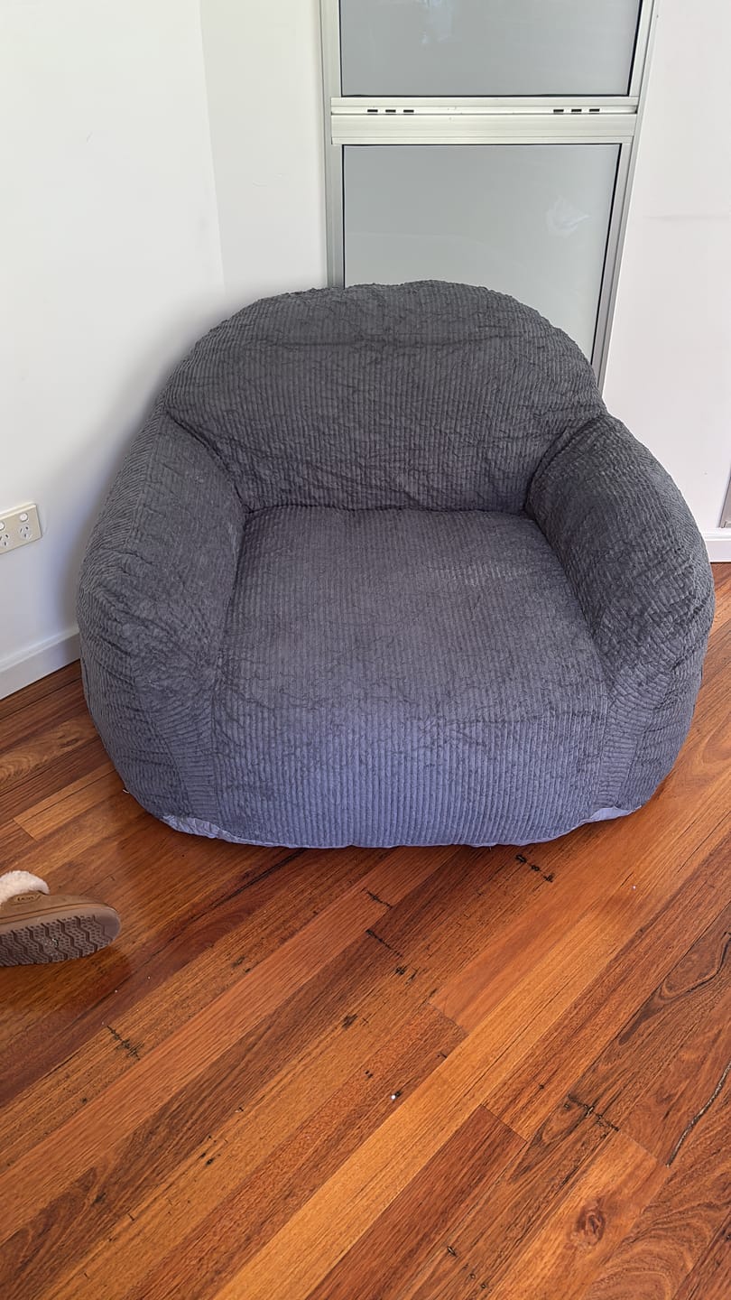 Customer photo review of Luxury Foam Relax Chair