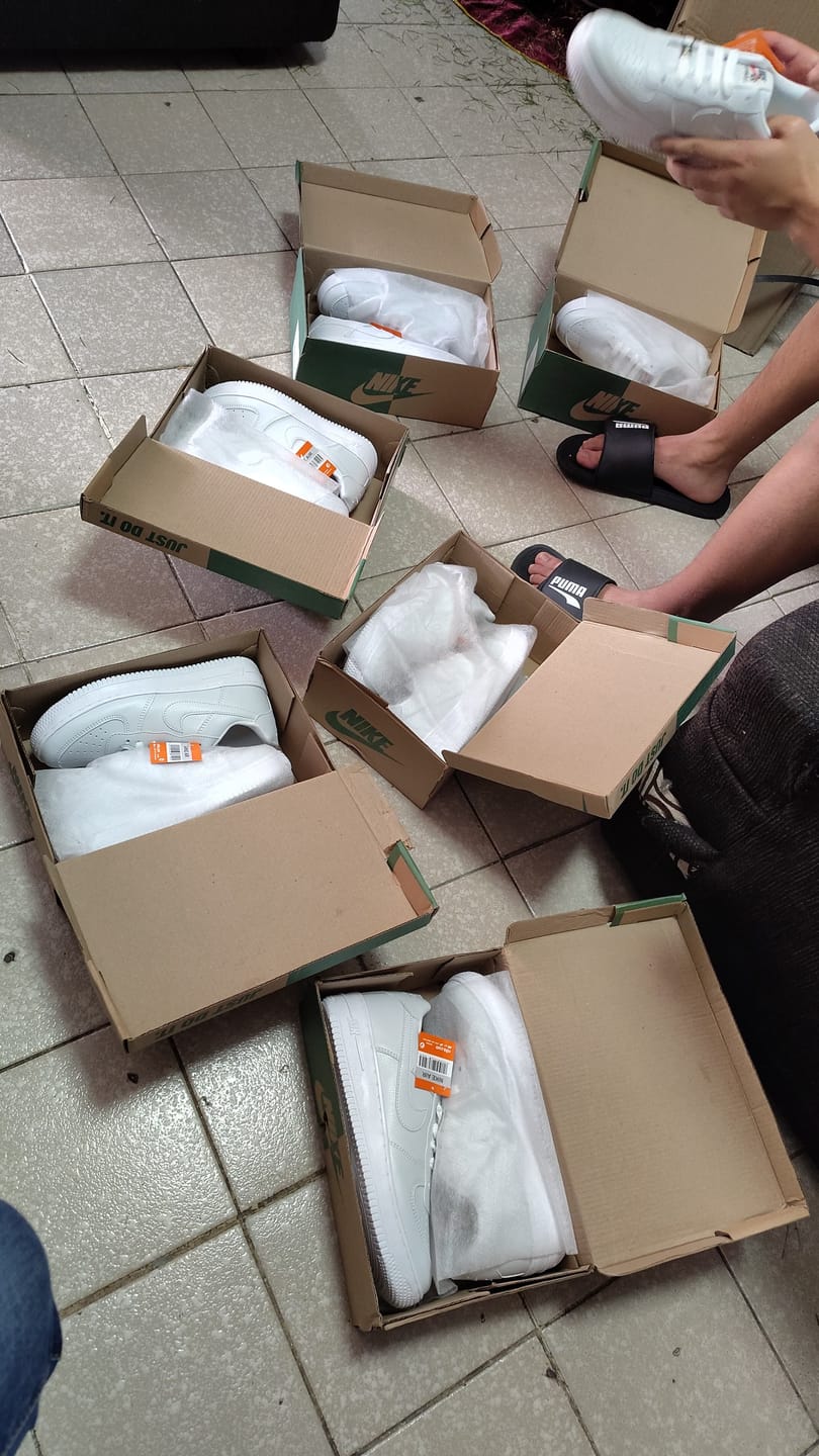 Customer photo review of Paq 6 Pares Tenis 270 Blanco Total 22/25.5