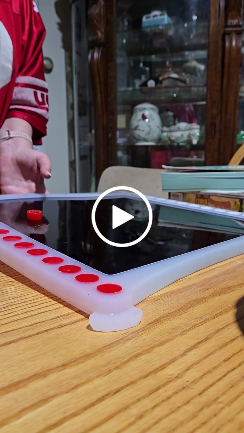 Customer video review of 14x14x0.5" Medium Backgammon Board With Pieces Silicone Mold