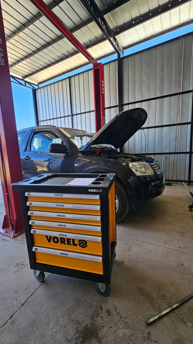 Customer photo review of Carro con Herramientas 177 Piezas - Vorel