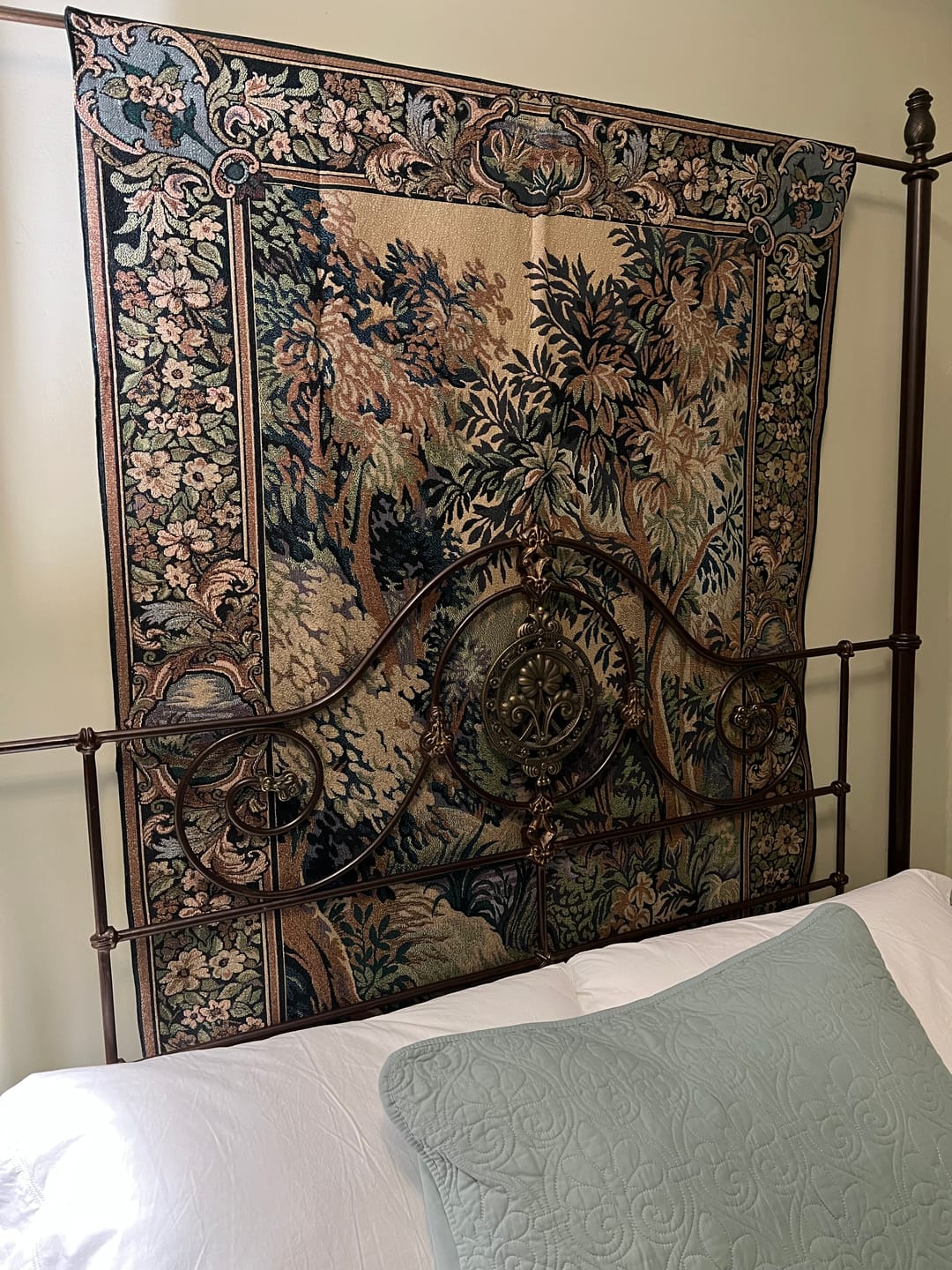 Customer photo review of Large Landscape Loom Woven Tapestry High Quality Wall Decor 102 x 148 CM