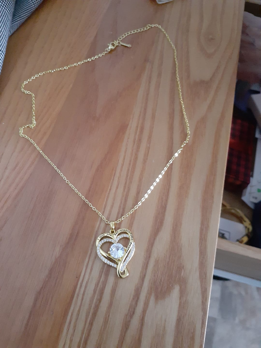Customer photo review of À mon Amour - Collier Cœurs Entrelacés
