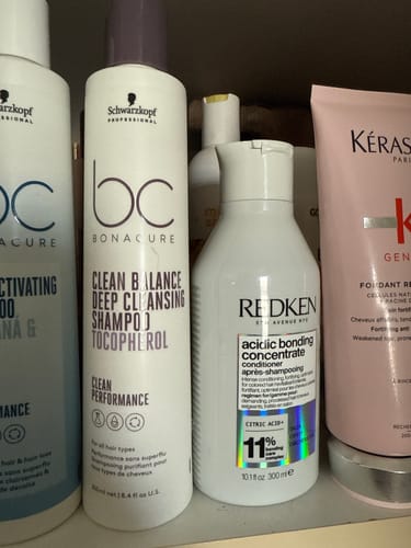 Customer photo review of Schwarzkopf BC Clean Balance Deep Cleansing Shampoo 250ml - Universal Cleanser for All Hair Types
