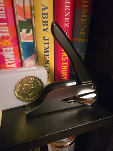 Customer photo review of 50 Golden Seal Sticker