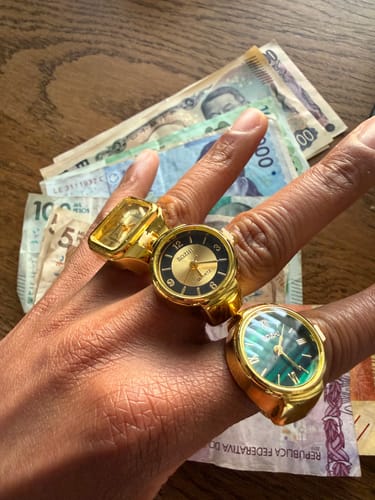 Customer photo review of NOVARA RING | GOLD GREEN