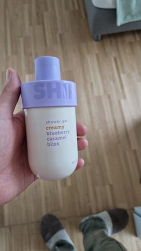 Customer photo review of Glowmas Set Creamy Blueberry Caramel Bliss