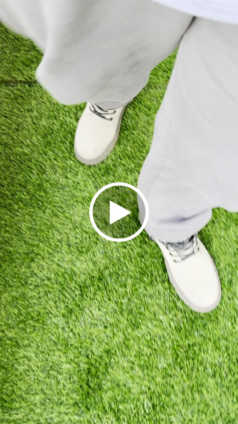 Customer video review of Breakstone