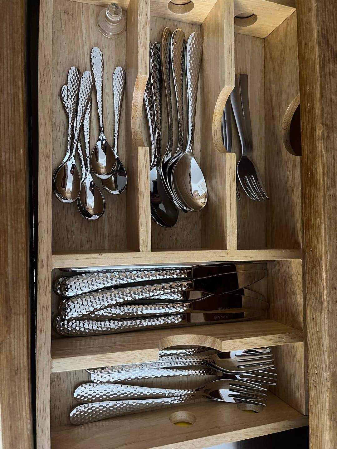 Customer photo review of Sola Bestekset Lima - 18/10 RVS  - 24 delig / 6 personen