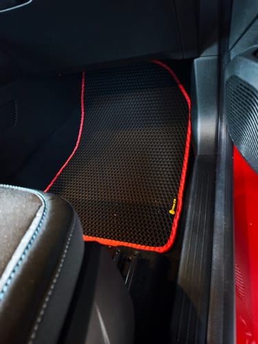 Customer photo review of Auto Fußmatten nach Maß - Komplettset