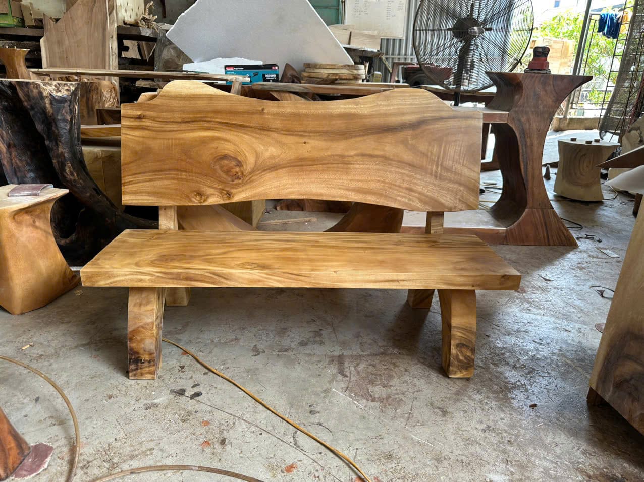 Customer photo review of Modern Outdoor Bench With Curved Backrest For Garden