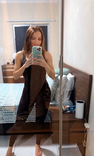 Customer photo review of Macacão Fitness Decote Costas Preto