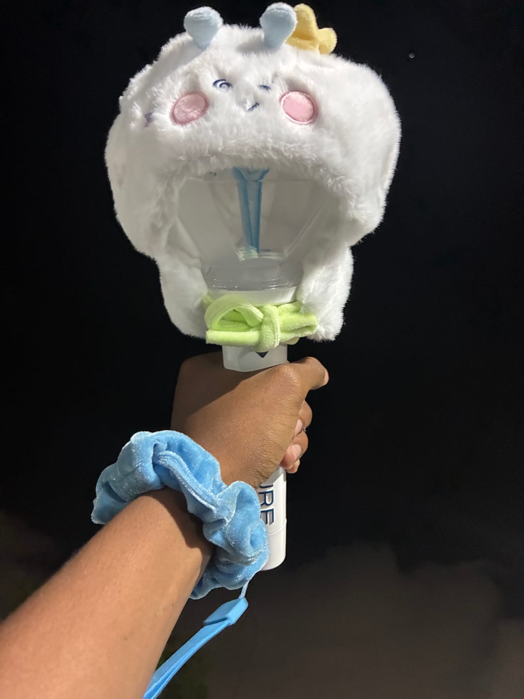Customer photo review of TREASURE - OFFICIAL LIGHT STICK VER.2