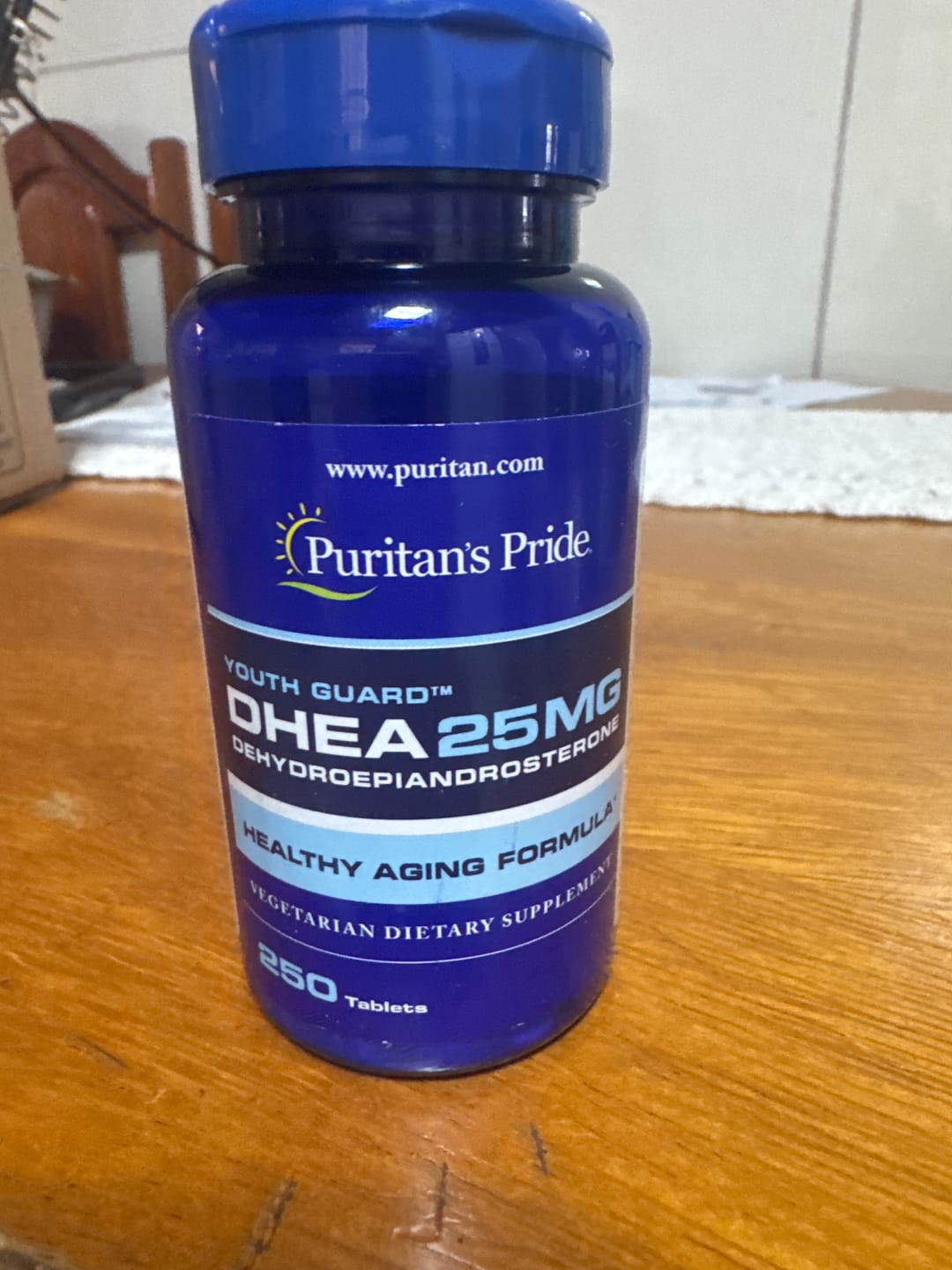 Customer photo review of Puritan's Pride Youth Guard DHEA 25mg – 250 Comprimidos