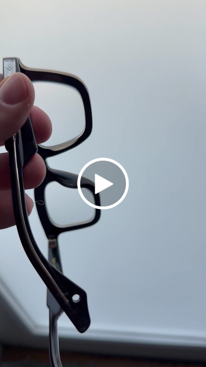 Customer video review of Axton O