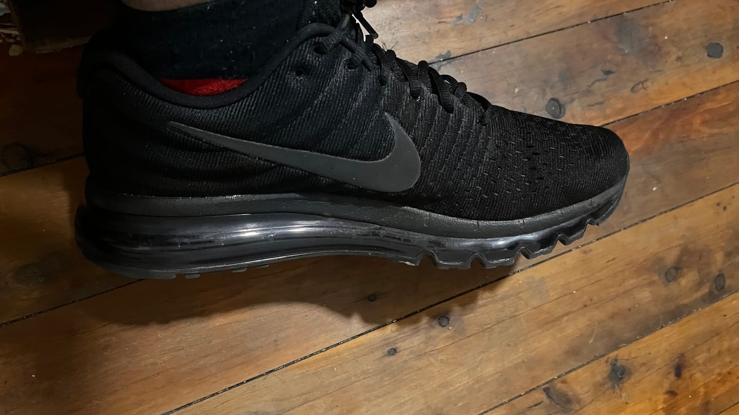 Customer photo review of Nike Air Max 2017 'Triple Black' Men's