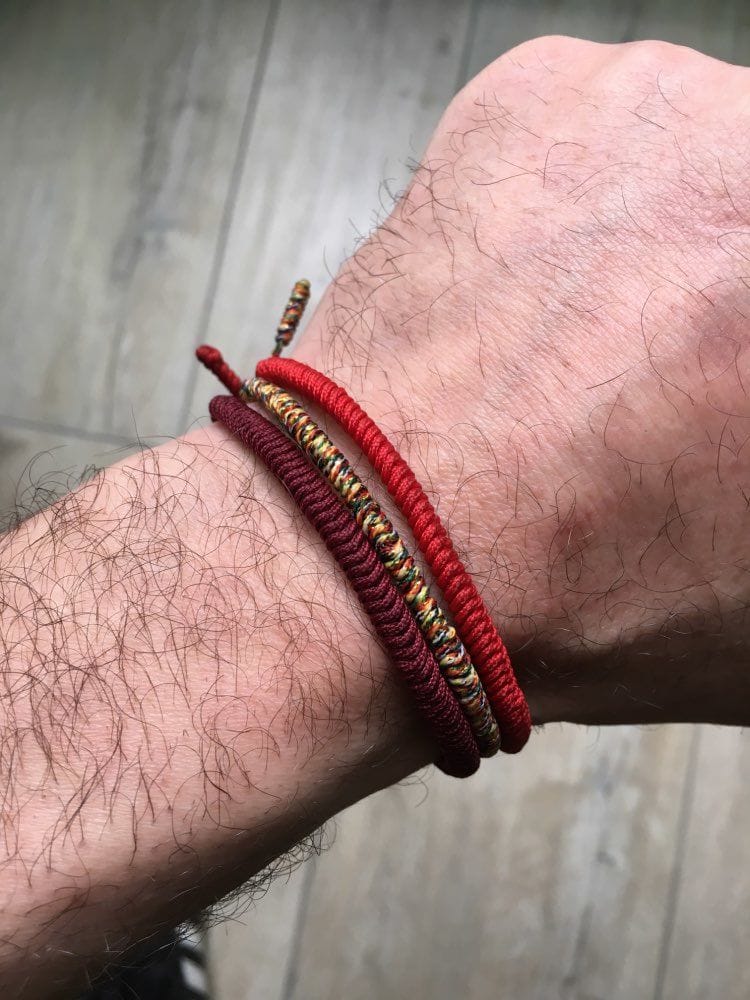 Customer photo review of FuAttract Feng Shui Talisman Tibetan Buddhist Knot Lucky Rope Bracelet