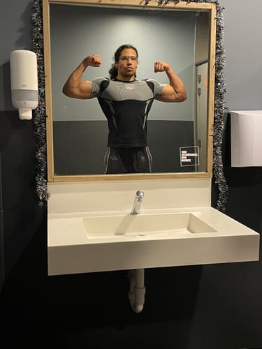 Customer photo review of Compression "Zenith"