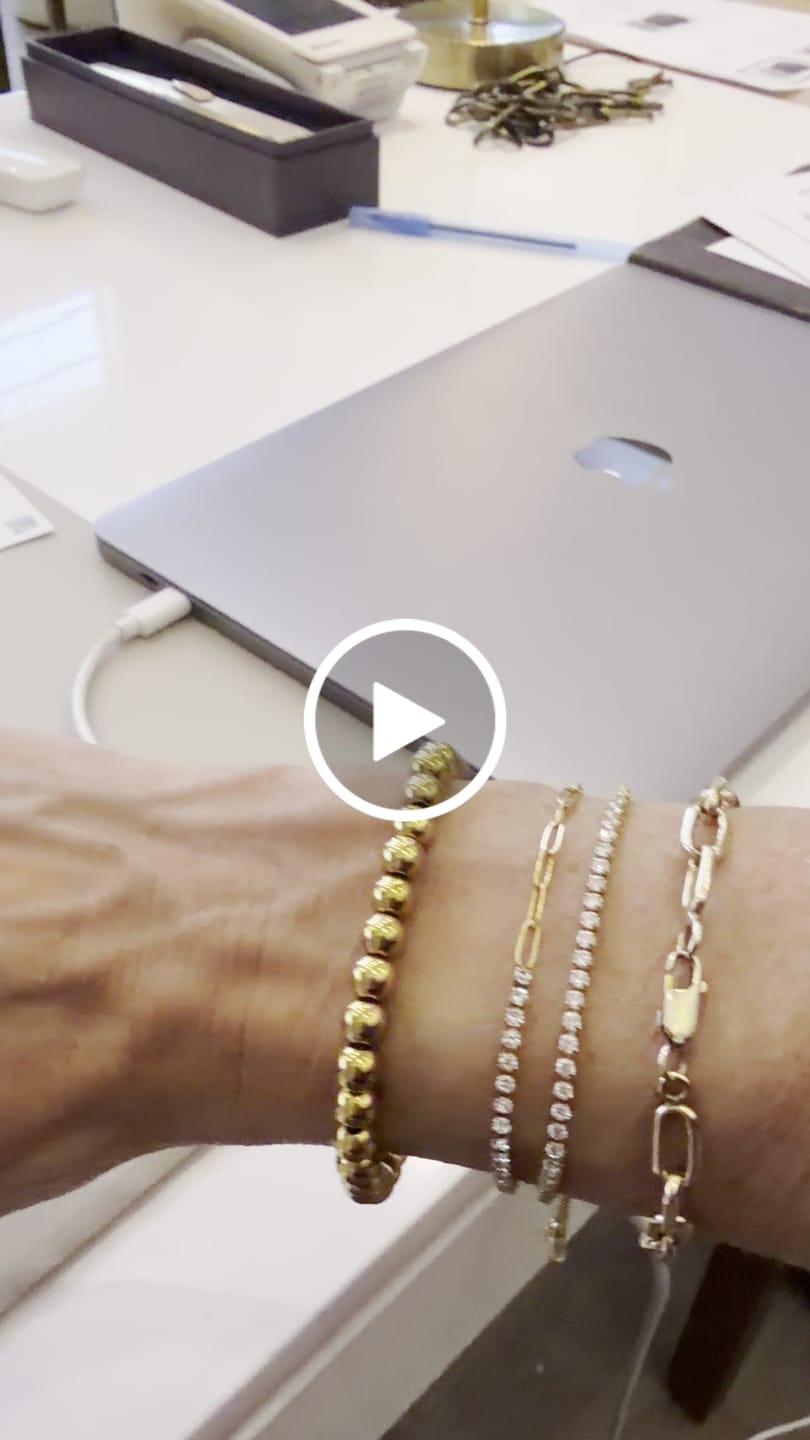 Customer video review of Fae Tennis Bracelet (Bundle)
