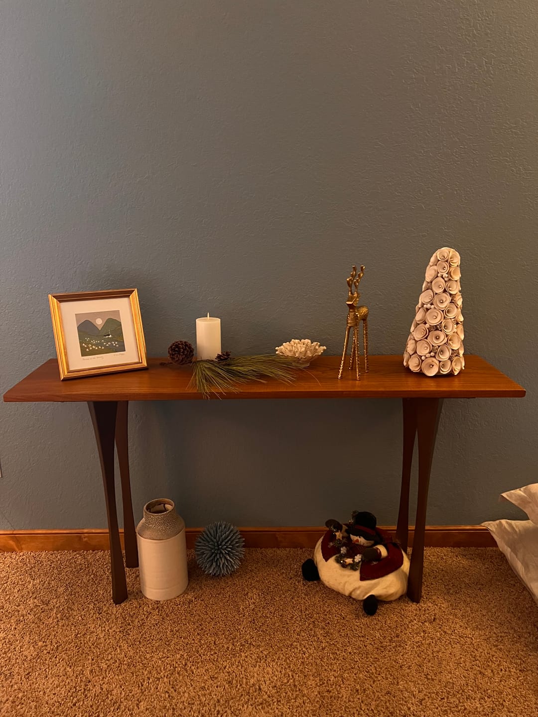 Customer photo review of Desk Legs 501 Snello 28.2" H Metal Handmade Modern Table Legs
