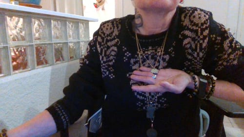 Customer photo review of Collier Niglo