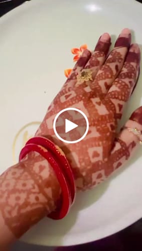 Customer video review of Divya Shringar Red - A decent Charm