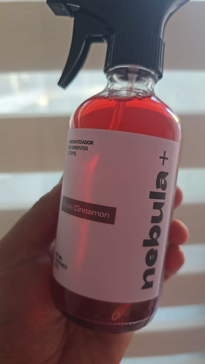 Customer photo review of SPRAY AROMATIZANTE APPLE CINNAMON NEBULA+ (250 ml)