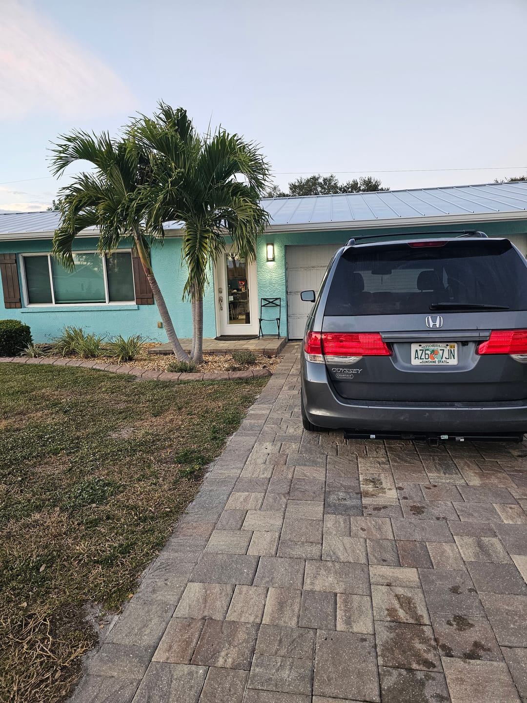 Customer photo review of Raise & Lower Blinds Glass and Frame Kit (Full Lite)
