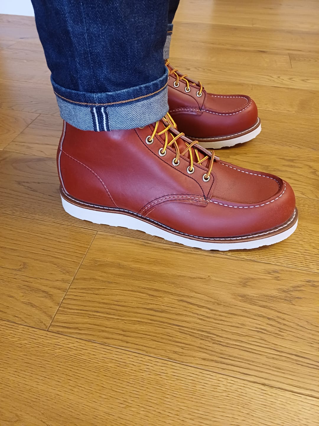 Customer photo review of 8875 Moc Toe Oro Russet