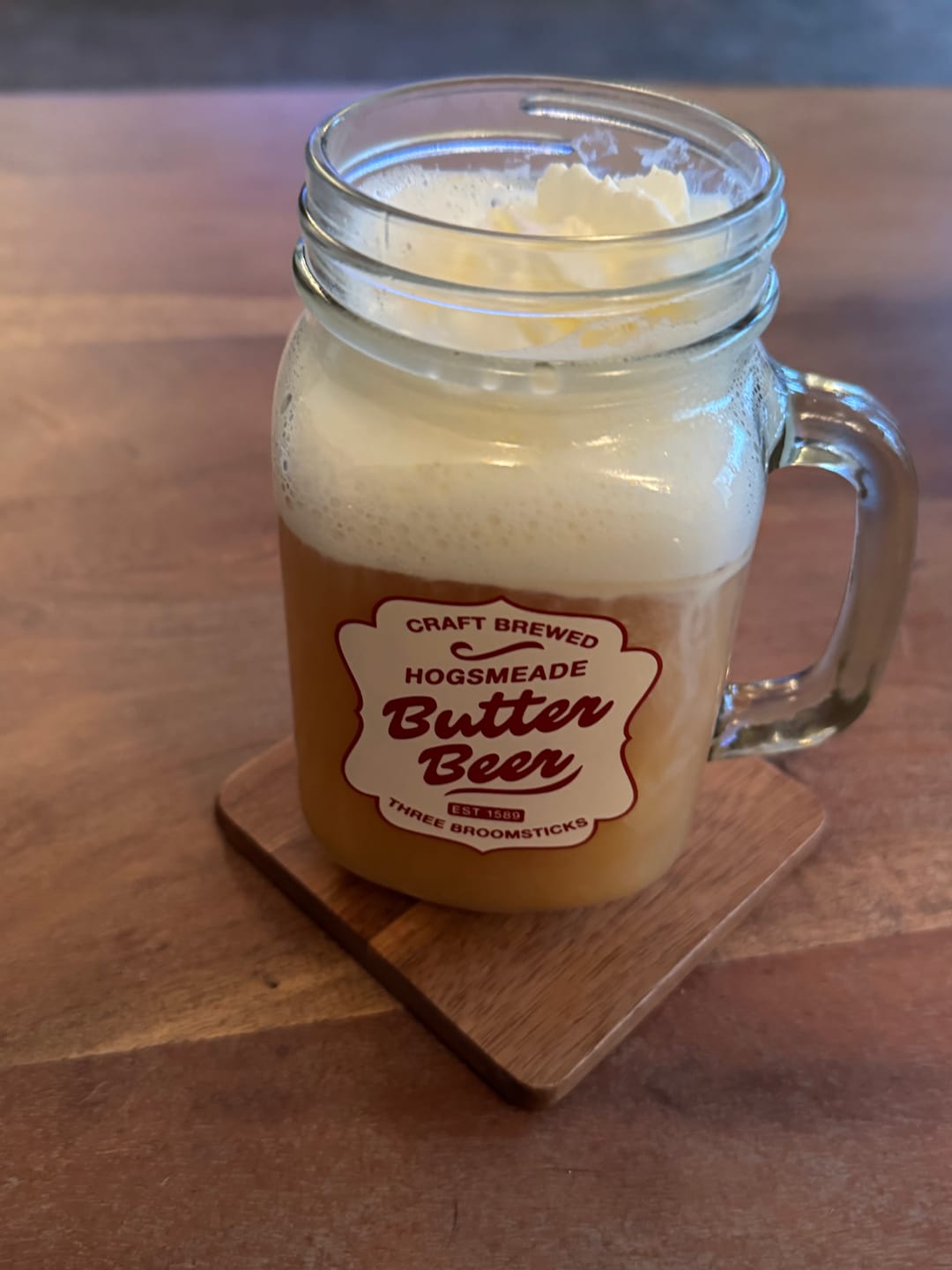 Customer photo review of Butterscotch Brew – Cinnamon Edition | Limitierter Winter Tee