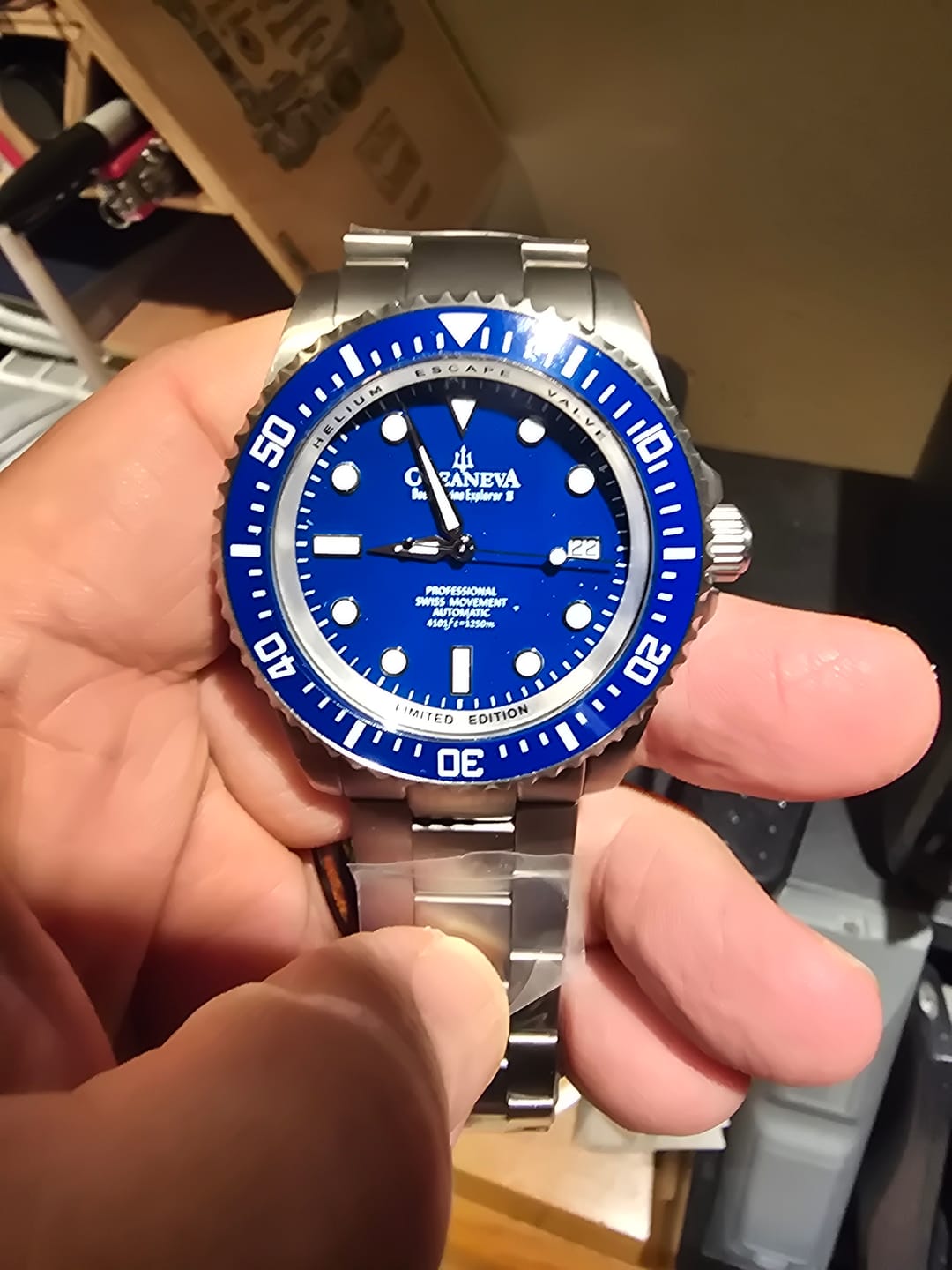 Customer photo review of Oceaneva Men's Deep Marine Explorer II 1250M Titanium Watch Blue Dial