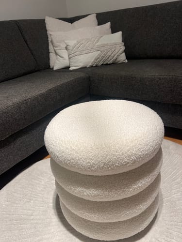 Customer photo review of FLOKKE - Pouf avec rangement en bouclettes blanches style scandinave
