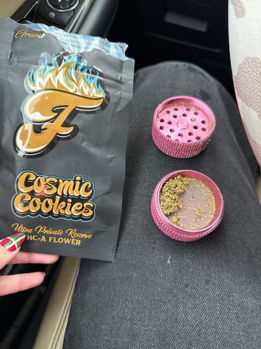 Customer photo review of Fuego Cosmic Cookies THC-A Flower - 4g (ULTRA PRIVATE RESERVE)