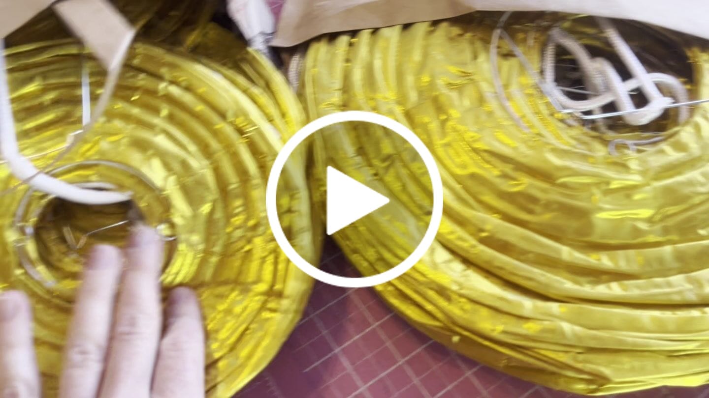 Customer video review of 12 PACK | Gold Shimmering Nylon Lanterns, Even Ribbing, Durable, Hanging Decoration
