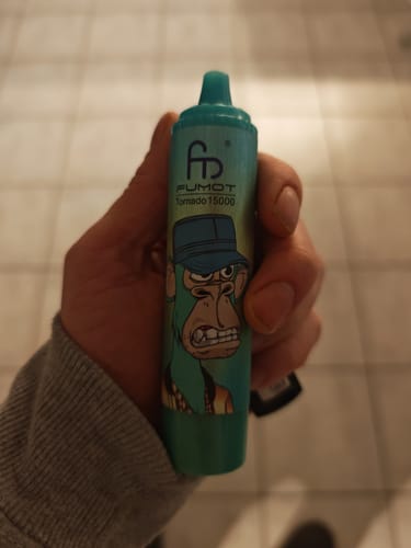 Customer photo review of Fumot - Tornado 15K - Puff Jetable / Vape Disposable 2% Nicotine