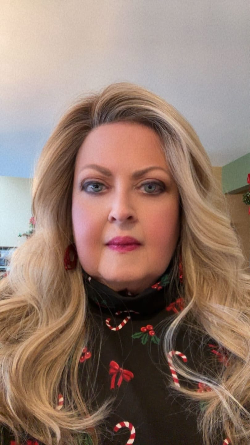 Customer photo review of ALMOST FAMOUS - Neutral Sand Blonde
