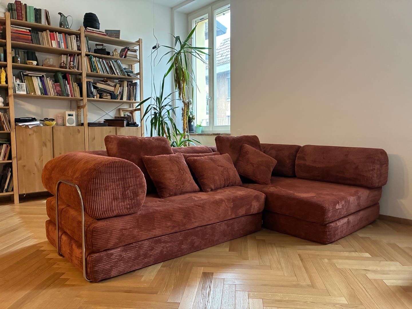 Customer photo review of Loopa Chair – Tube Arm